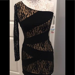 Brand new B. Darlin Lace Women’s mini sexy Dress